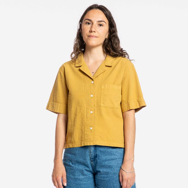 Blouse en seersucker miel pour la vente par Matona