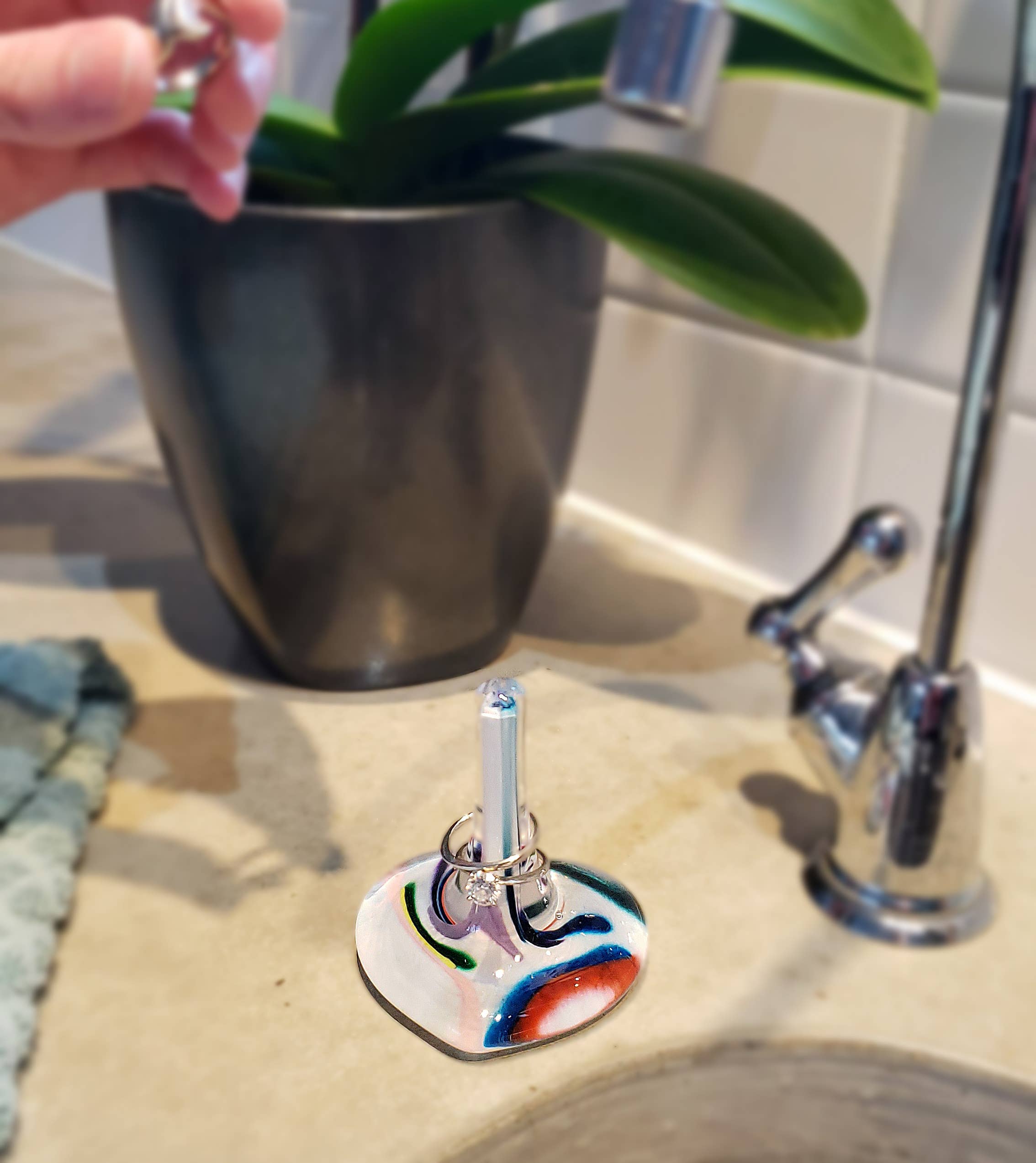 epiphany studios - Wholesale Sieradenstandaard en display - Ringhouder, hart - Caleidoscoop1