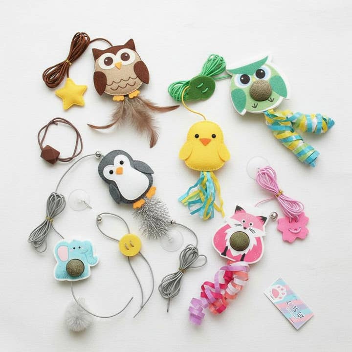 Interactive Cat Swing Toy with Feather for wholesale by kapeit