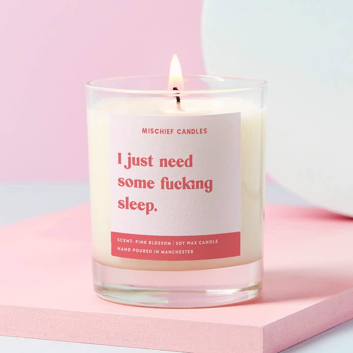 Mischief Candles – Engroshandel Glaslys – Sjov gave til nybagt mor - duftlys med ’I just need some fucking sleep’0
