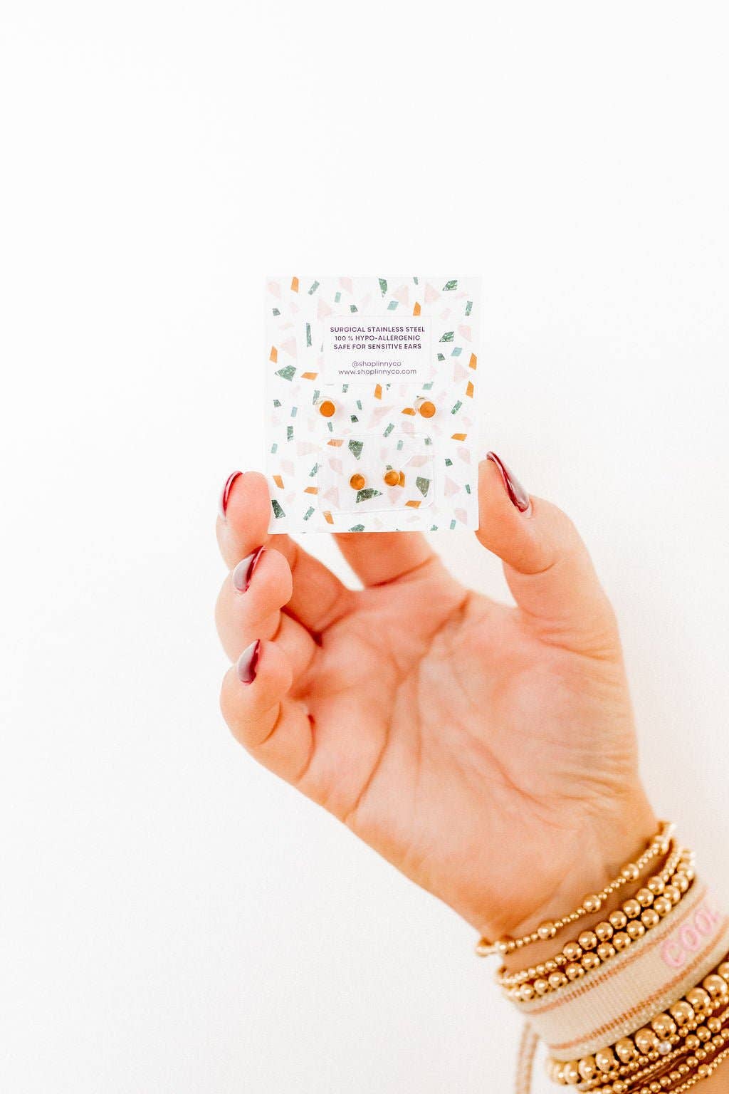 LINNY CO - Wholesale Stud/Post Earrings - Screwback Stud Earrings - Nora Heart Pink4