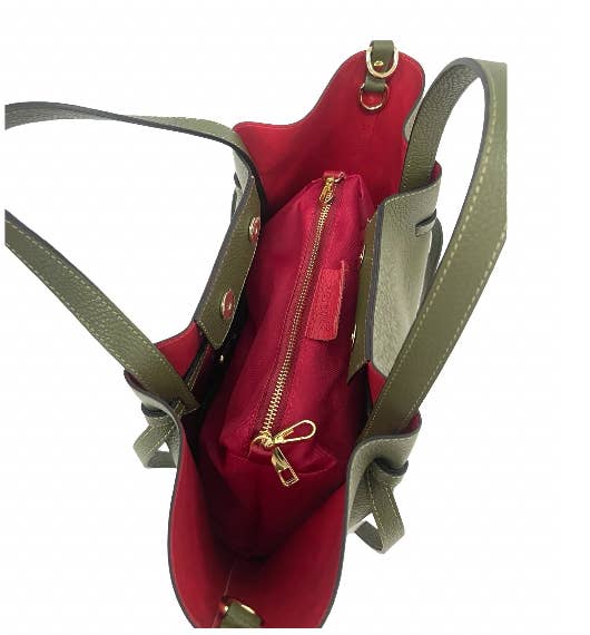 Two Amicis - Wholesale Draagtas - Dames - Hampton lederen tas met metalen bodemvoetjes3