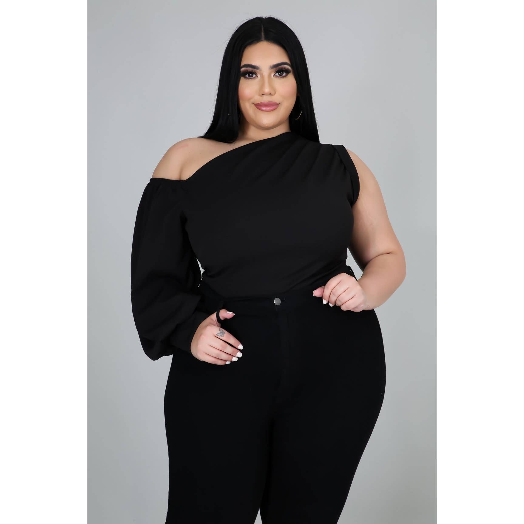 Black Pearl Clothing - Wholesale Blouse - Women's - PLUS SIZE ONE SHOULDER PUFF SLEEVE TOP0