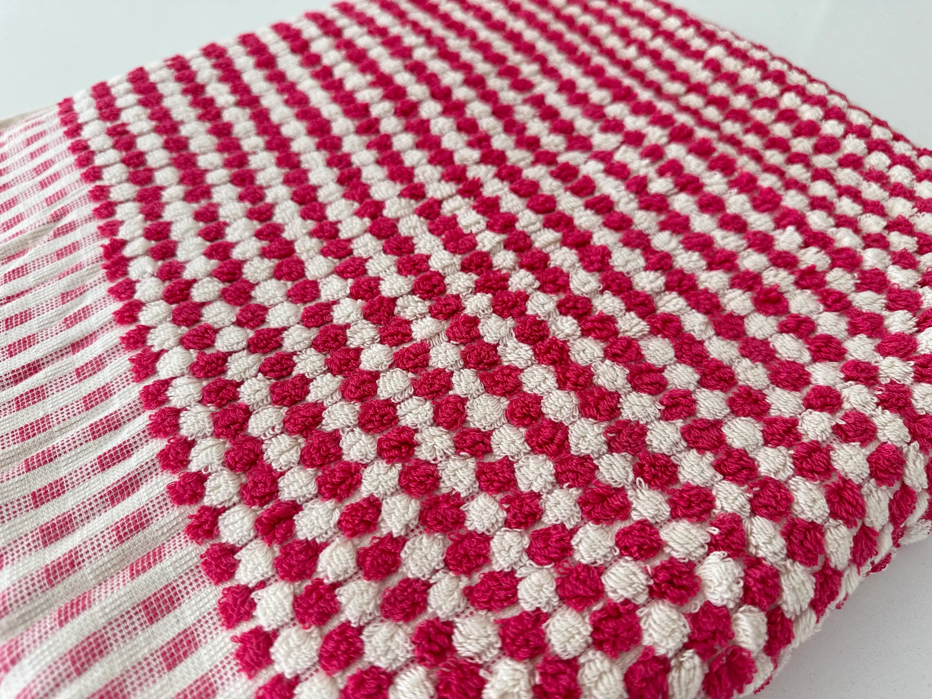 YURTLUS - Wholesale Strandlaken - Badhanddoek 36 x 70, strandlaken, zachte dikke handdoek, badhanddoek voor de badkamer 36 x 70, strandlaken, zachte dikke handdoek, biologisch, badzeepbel - rood 4