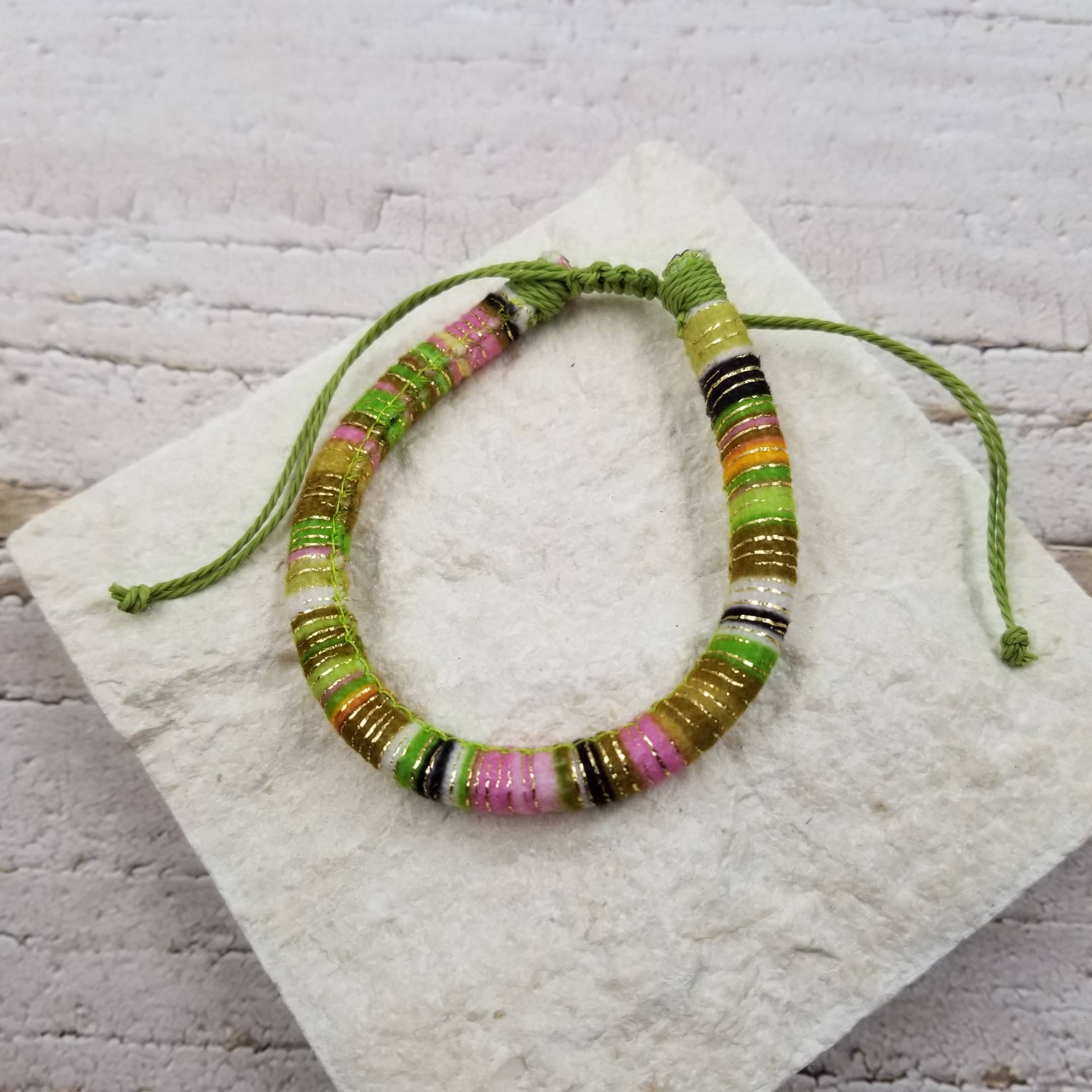 Treasure Wholesale - Wholesale Woven/Braided Bracelet - Boho Gold Wire Circle Friendship Bracelet7