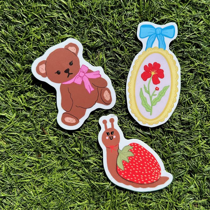 Autocollant Ours Grincheux | Autocollant en Vinyle pour la vente par Smar Art