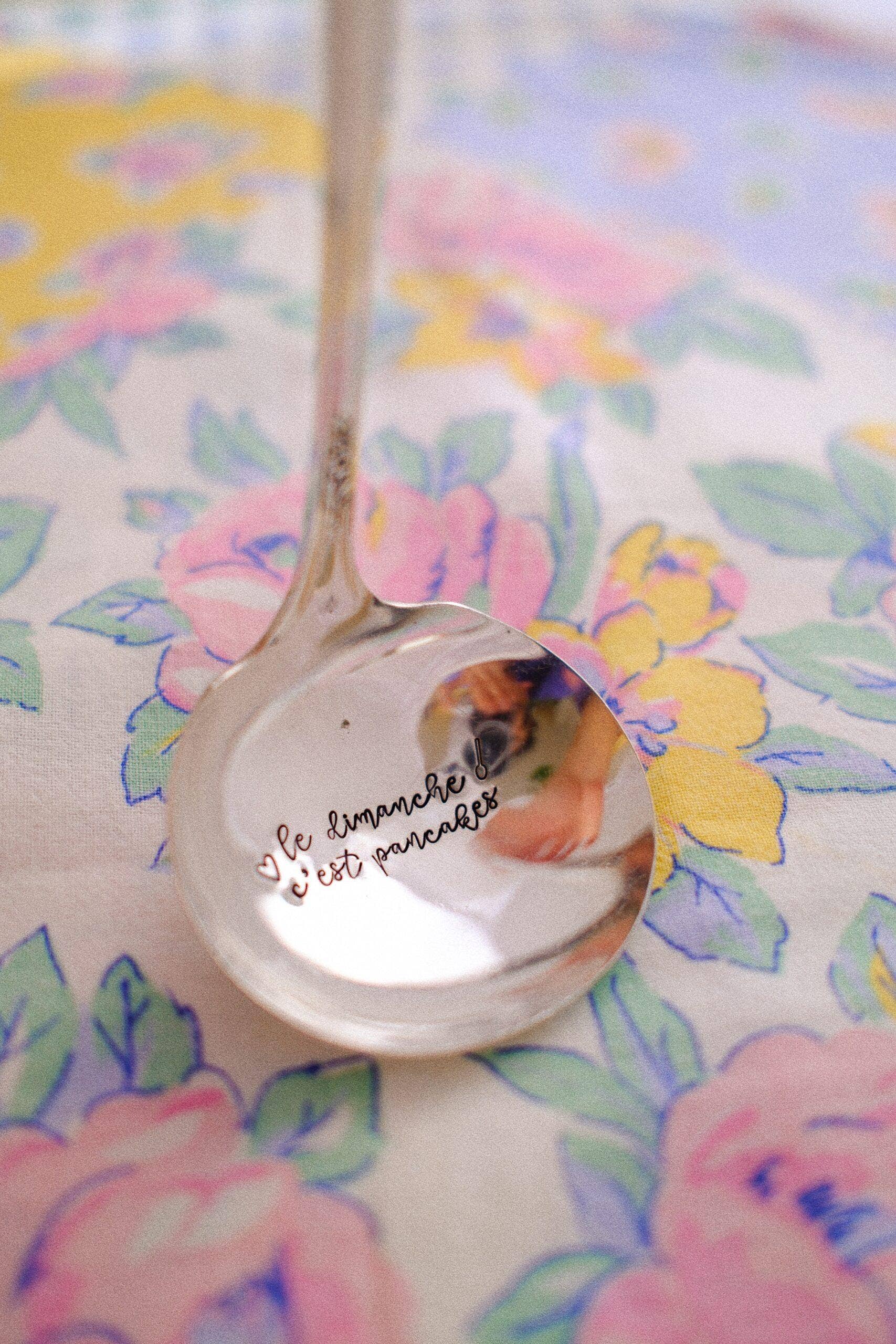 Les Petites Cuillères De Juliette - Wholesale Kitchen Spoon - Small vintage ladle engraved "Sunday is for pancakes"0