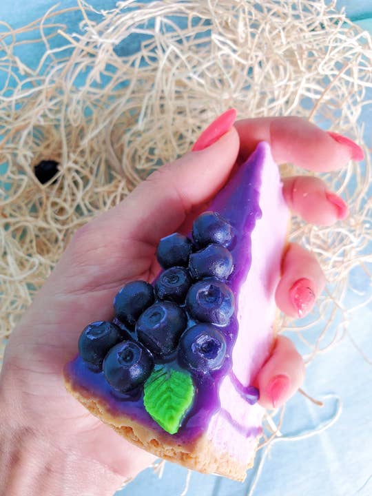 Soapy Trendy - Wholesale Bar Soap - Blueberry Cheesecake Soap2