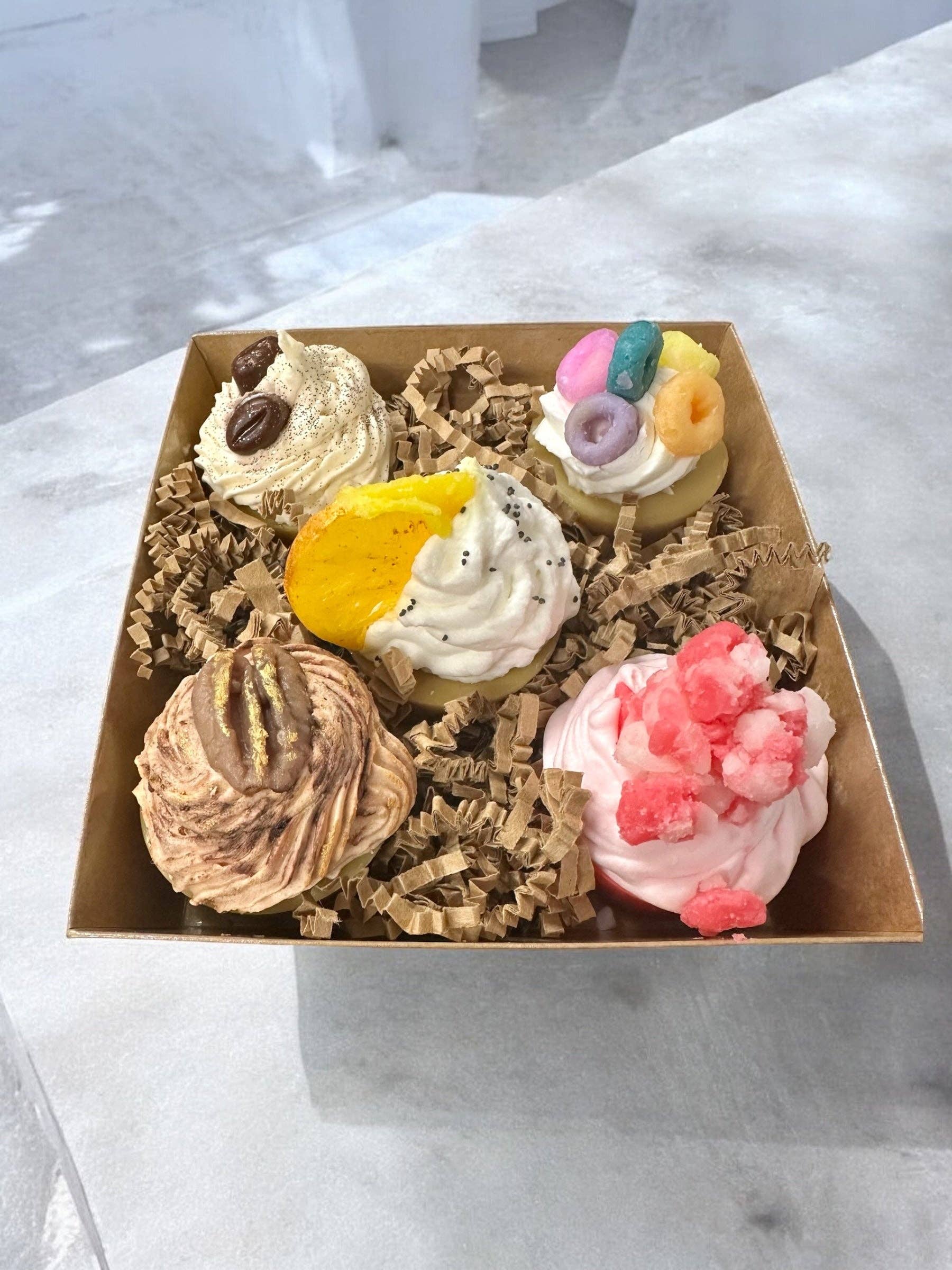 Doodlations - Wholesale Wax Melt - Assorted Mini Cupcake Wax Melts0