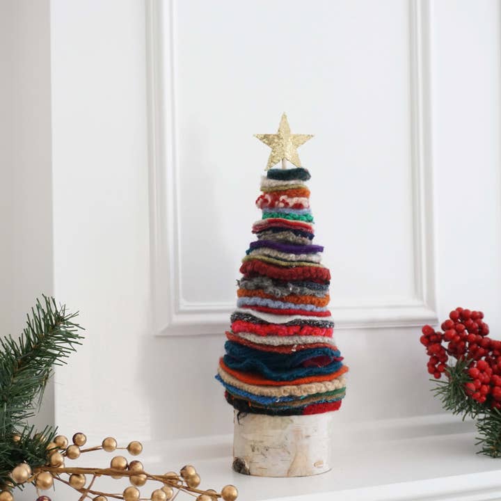 One Stitch Away - Vendita all'ingrosso Decorazione natalizia - Set albero di Natale in lana infeltrita | Grande, Medio, Piccolo