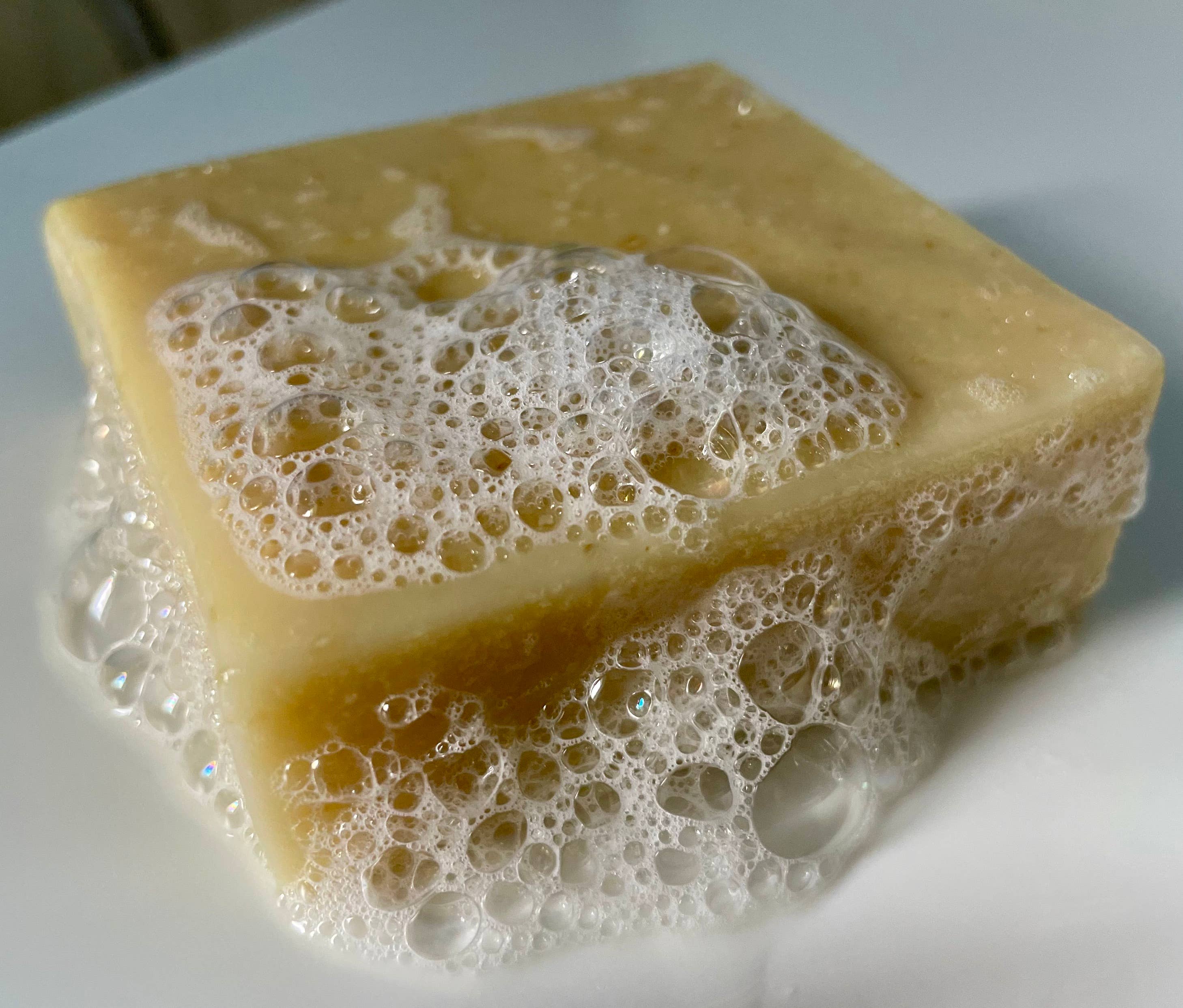 Heritage Farm – wholesale Bar Soap – Handmade Organic Goat Milk Soap :: Fresh Citrus3