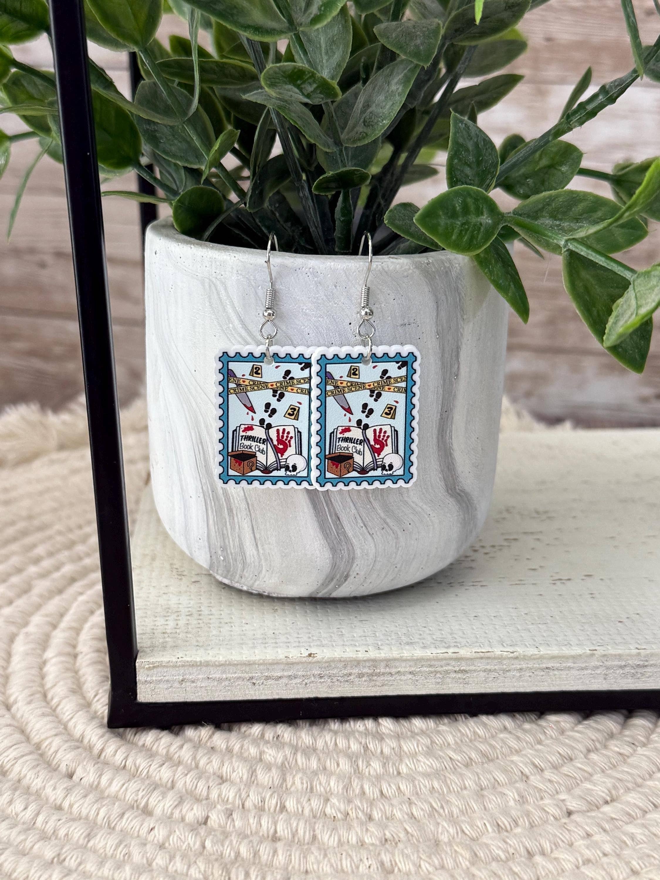 Briar layne - Wholesale Dangle Earrings - True Crime & Mystery Book Club Earrings3