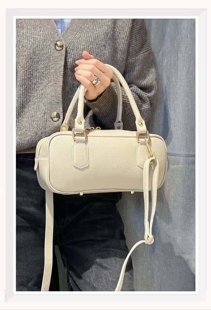 Z et Z - Wholesale Shoulder Bag - Women's - Medium grained leather handbag