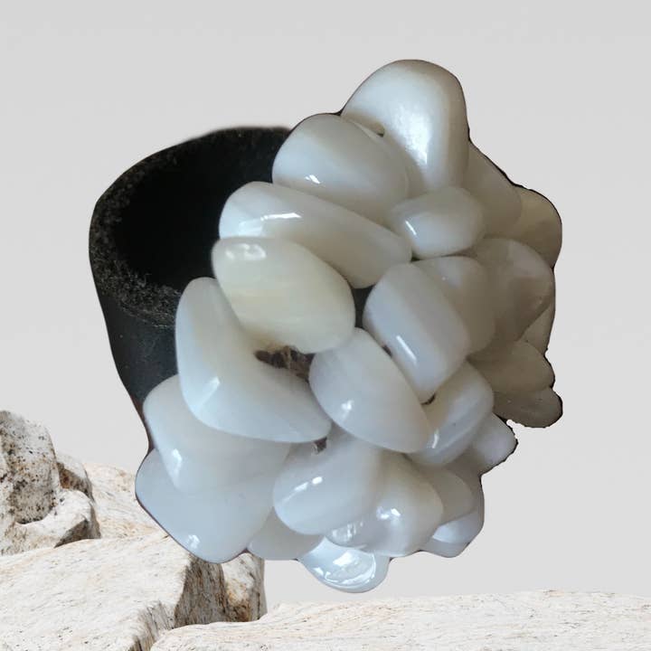 Hvid Rose Ring for engroshandel hos Ans Designs