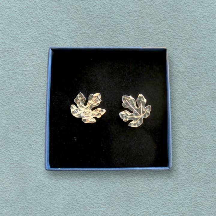 Hirondelle Bijoux - Wholesale Dangle Earrings - Fig leaf earrings3