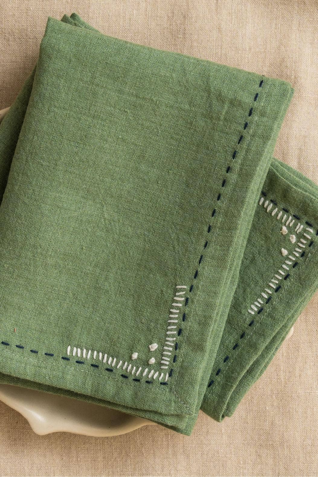 Live Linen - Vente Serviettes de table en tissu - Serviette en lin brodée de fougère – Dîner élégant2