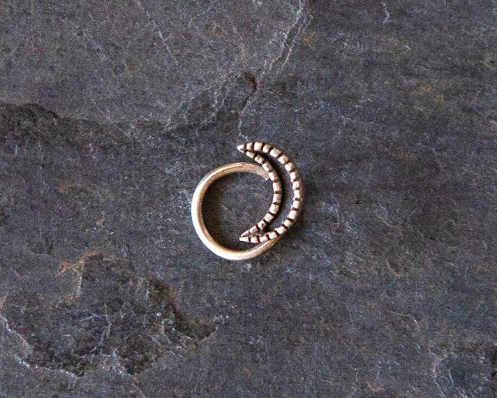 JAYA MOKSHA – wholesale Nose ring – Silver Moon Nose Stud / Sterling Silver Crescent Moon Stud1