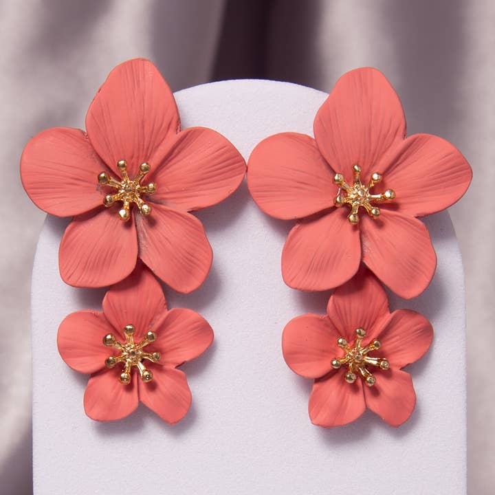 SP Sophia Collection - Wholesale Dangle Earrings - Hawaiian Acrylic Alloy Flower Post Dangle Earrings1