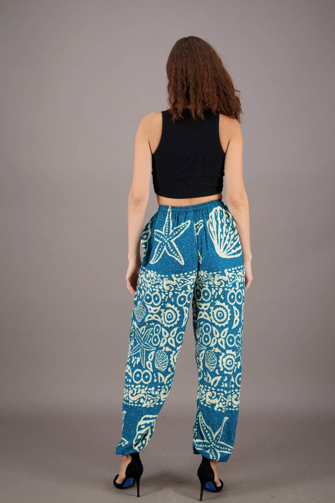 Colores surtidos Pantalones de resort con estampado de estrellas de mar y estrellas de mar THP-9172 de venta al por mayor en Faire10