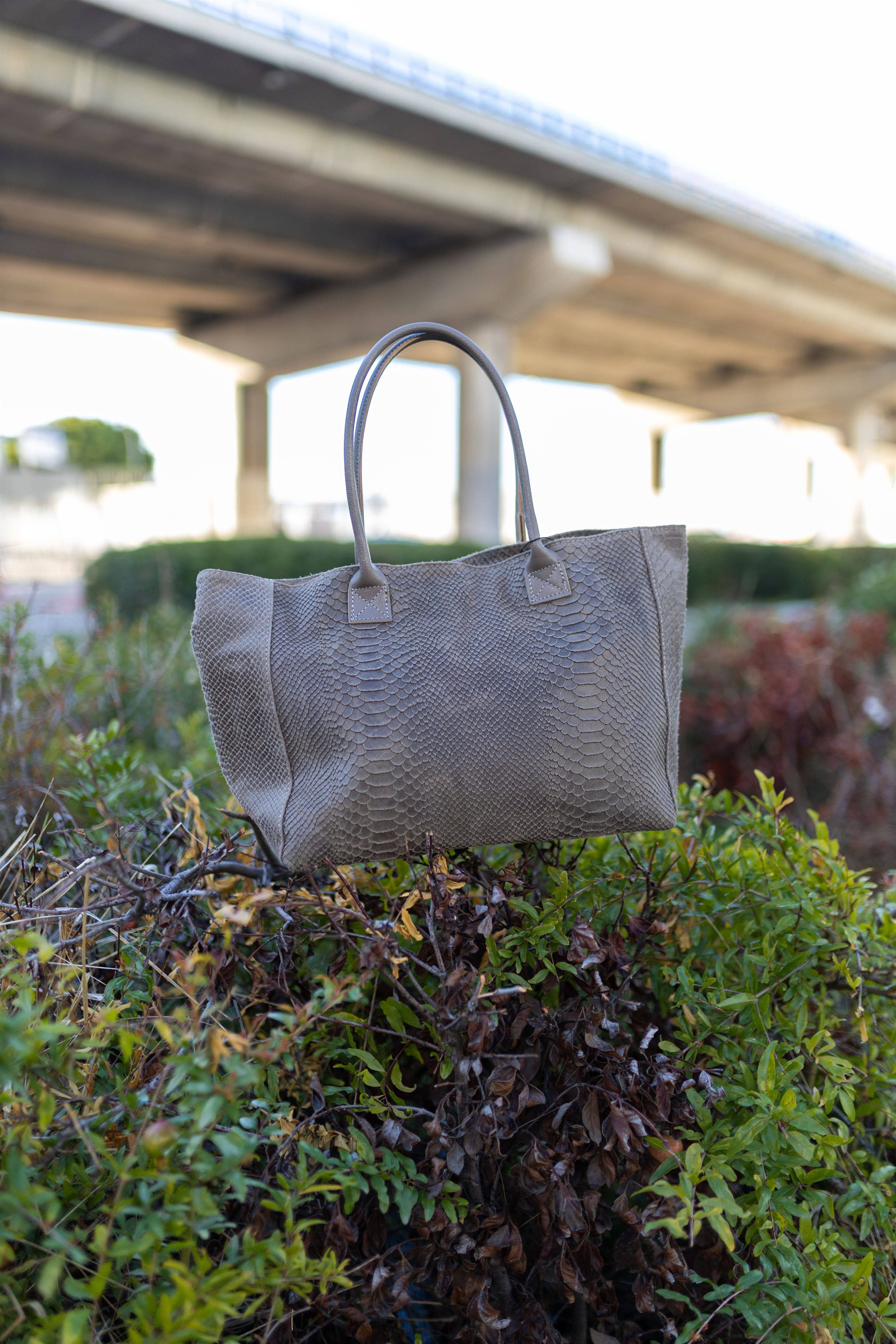 Cecile Wang - Wholesale Tote Bag - Women's - 32615 tote bag10