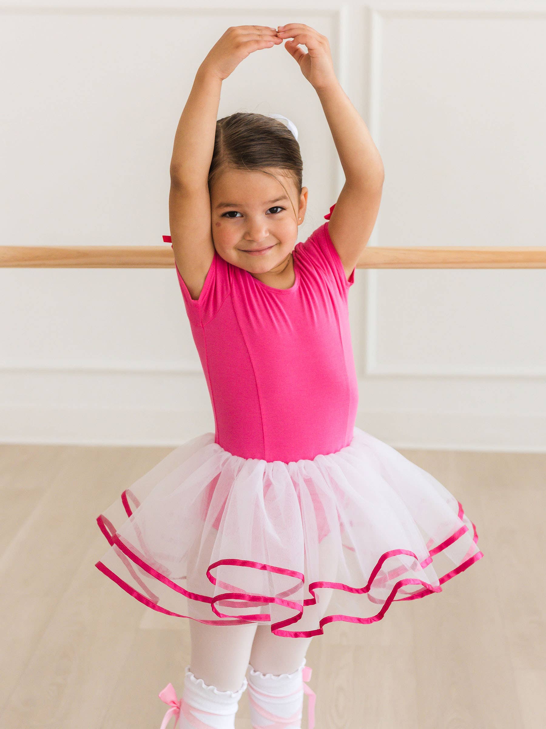 Rosa Flickor Het Rosa Signatur Tutu Balett Dansdräkt för wholesale på Faire1