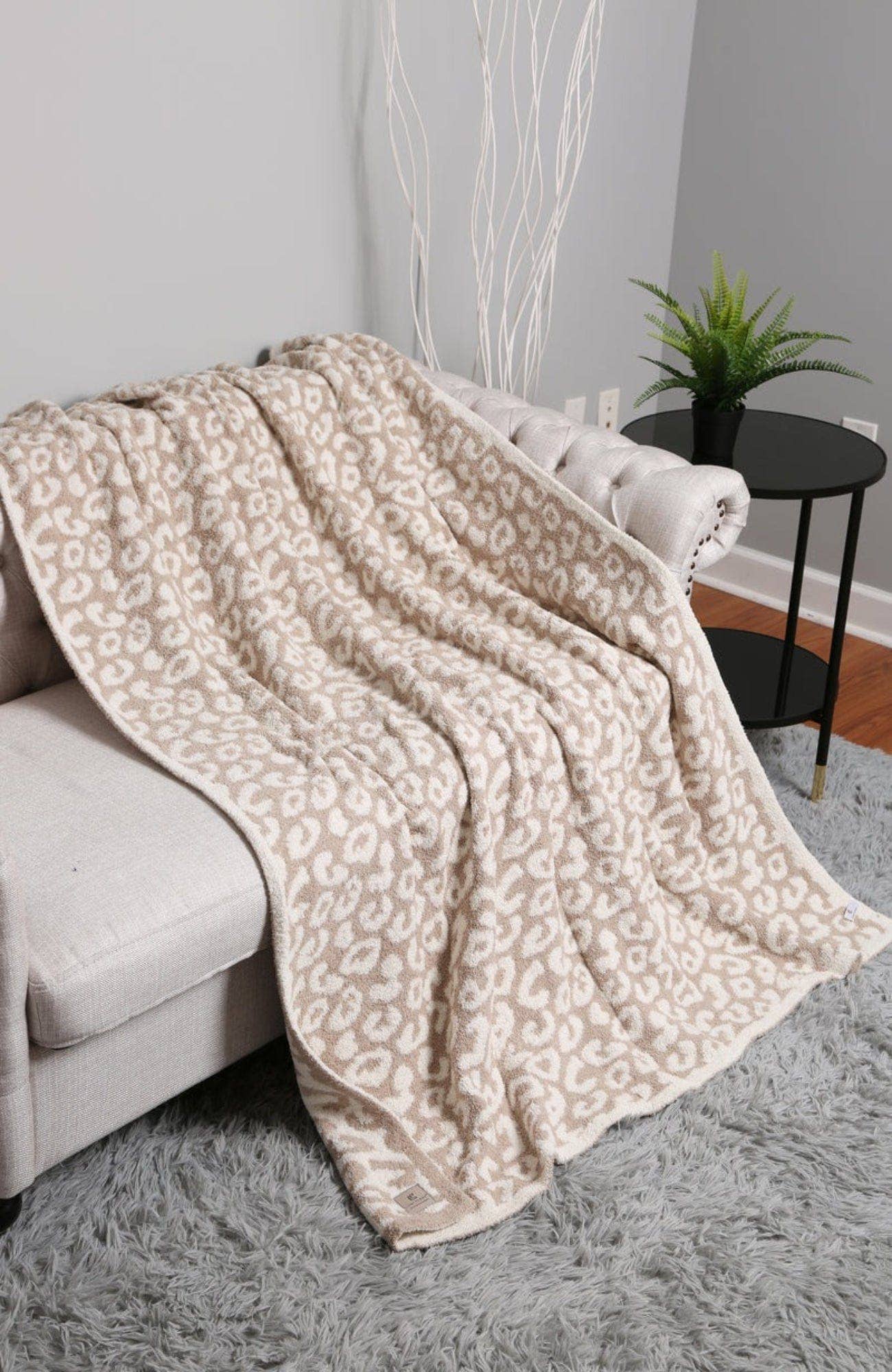 MiMi Wholesale - Wholesale Throw Blanket - Super Lux Leopard Print Throw Blanket8