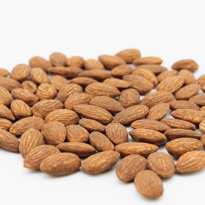 Agnellini Int Srl - Wholesale Nuts - Shelled, roasted and salted almonds 1.5 kg, crunchy