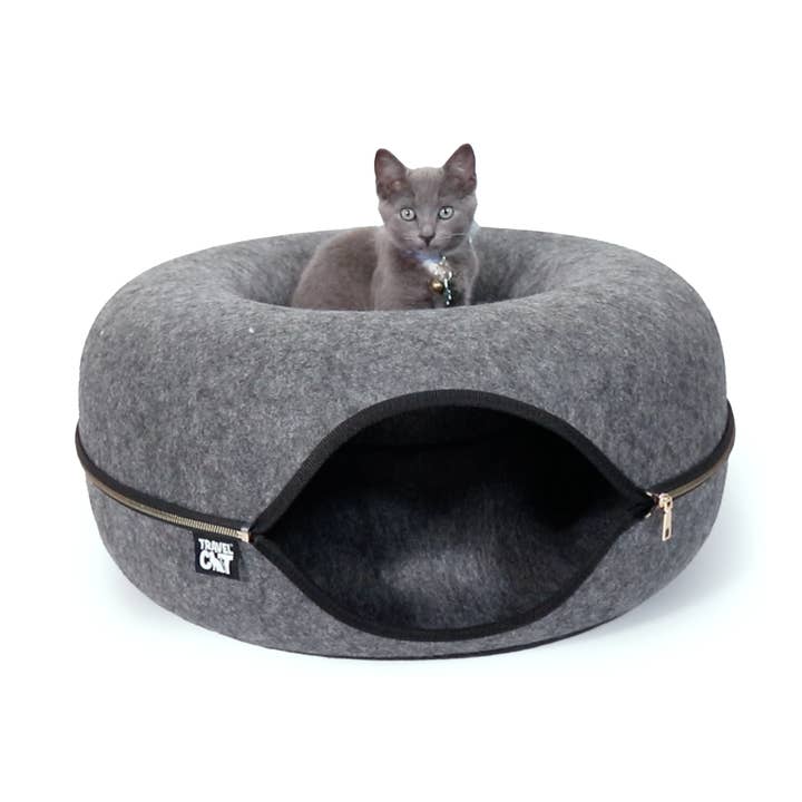 Travel Cat Wholesale - Wholesale Pet bed – Cat - "Donut!" Cat Hideaway Cave & Bed - Cozy Chic Pet Bed4