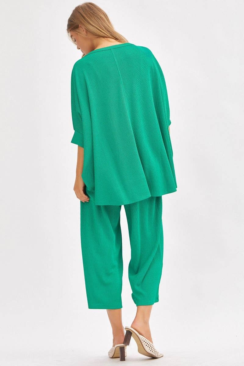 Dear Scarlett – Engroshandel Top- og buksesæt (IKKE Loungewear) - Dame – Solid Bluse + Bred Ben Sæt TRVSET-BALI17