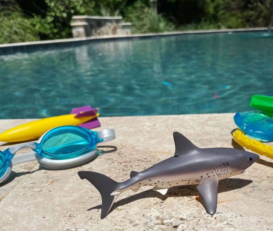 Safari Ltd. - Wholesale Figurine Toy - Kids - Salmon Shark - 1006903