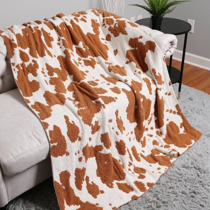 MiMi Wholesale - Wholesale Throw Blanket - Super Lux Cow Throw Blanket1