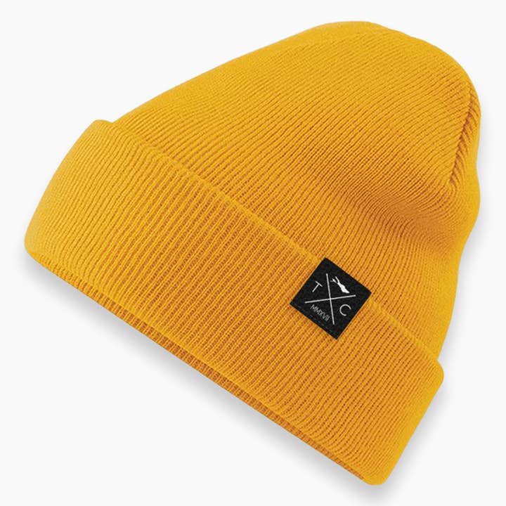 Bonnet unisexe classique moutarde pour la vente par The Clue Clothing