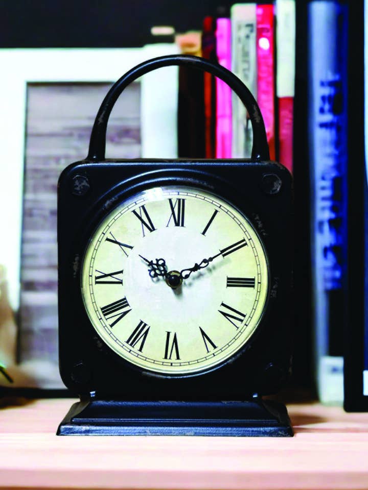 Sort nøddeur med håndtag for engroshandel hos DNS Designs