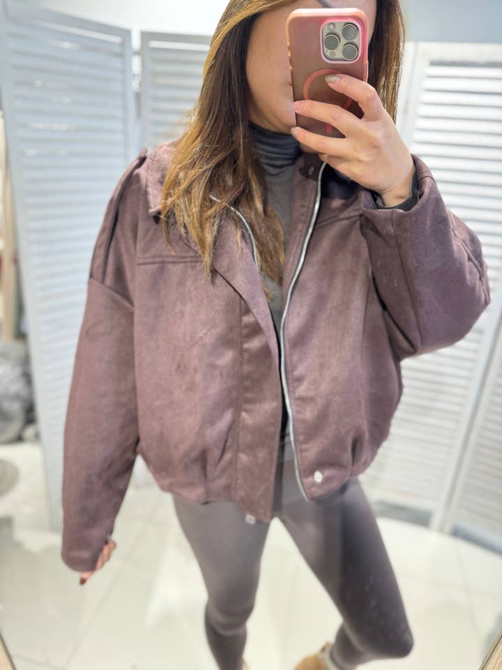 Braun Elegante Oversize-Damenjacke für den Großhandel auf Faire3