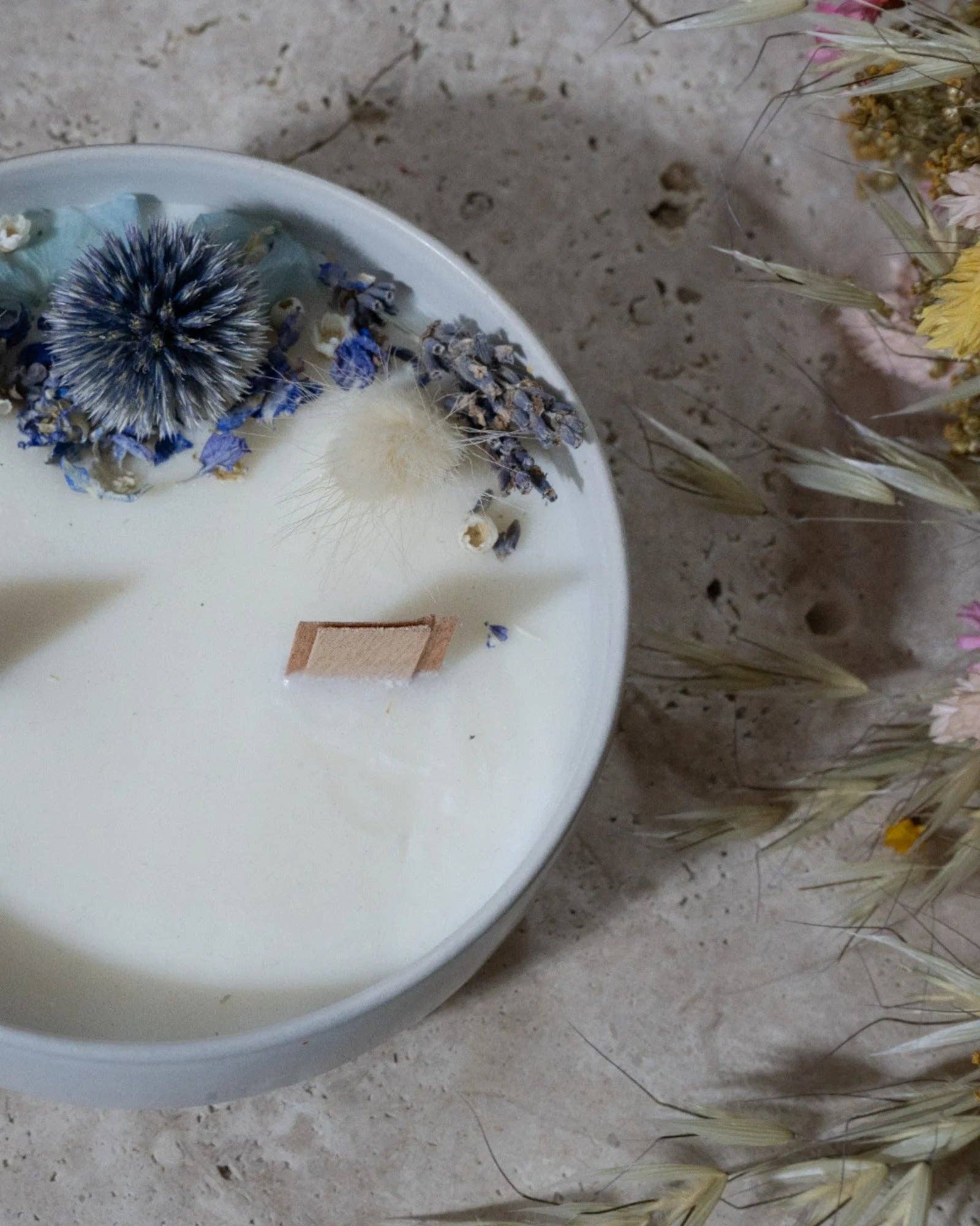 Florir - Wholesale Jar/Filled Candle - Black floral candle5