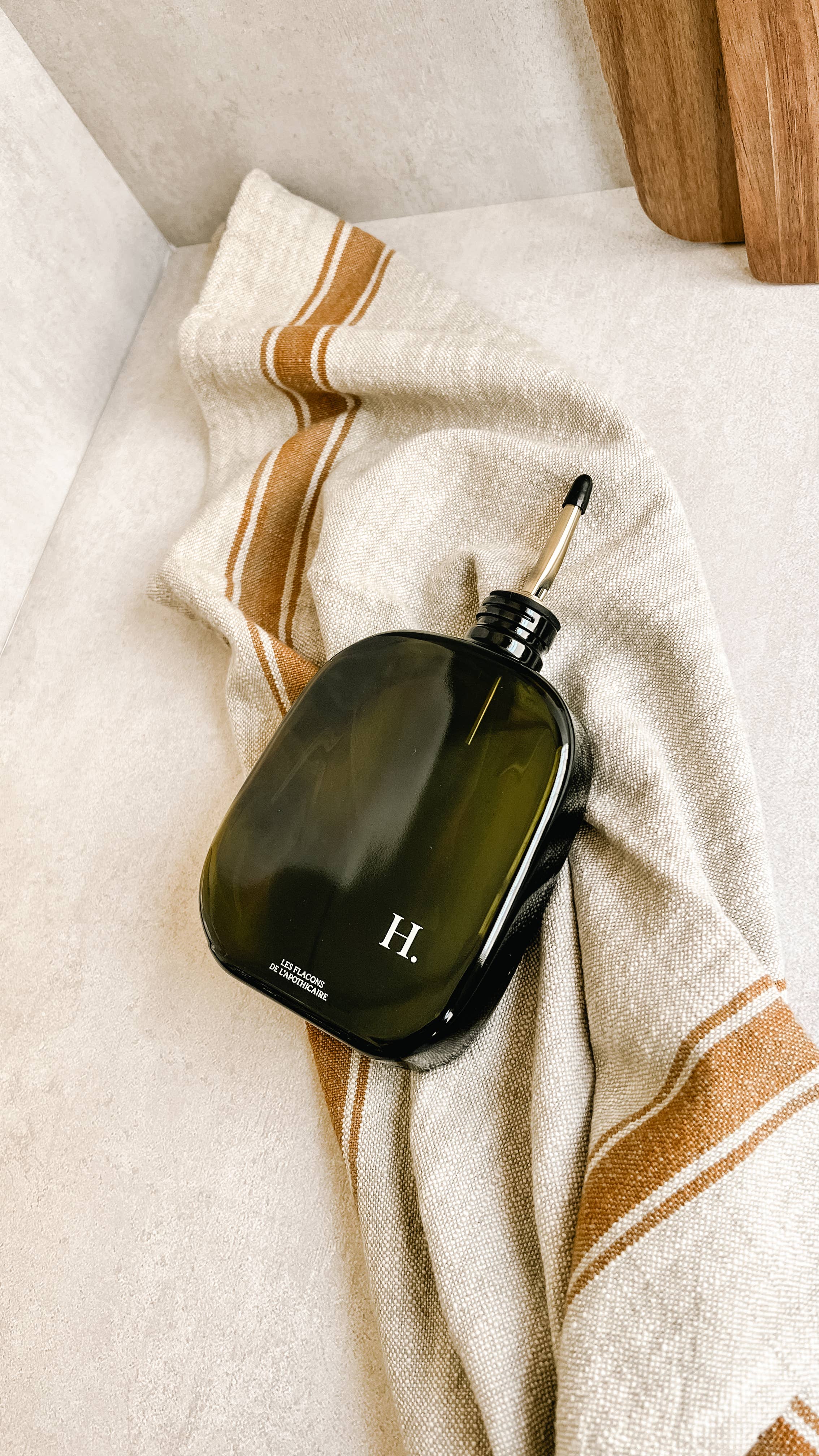 Les Flacons de l’Apothicaire – wholesale Oil/vinegar dispenser – Oil Bottle - Organic Collection5