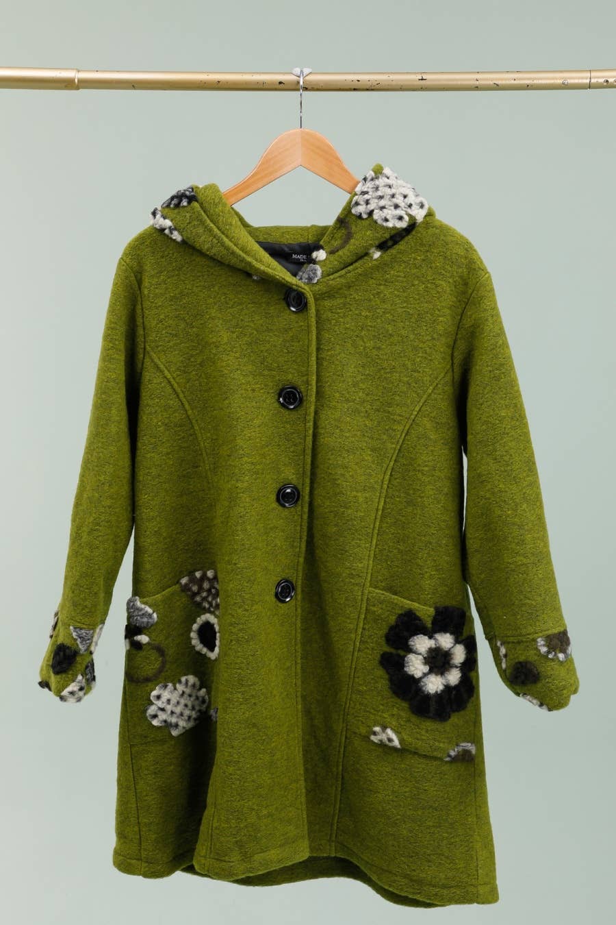 la maison des fibres naturelles – wholesale Rock - Dam – Broderad kappa 99025 80% ull 20% polyester16