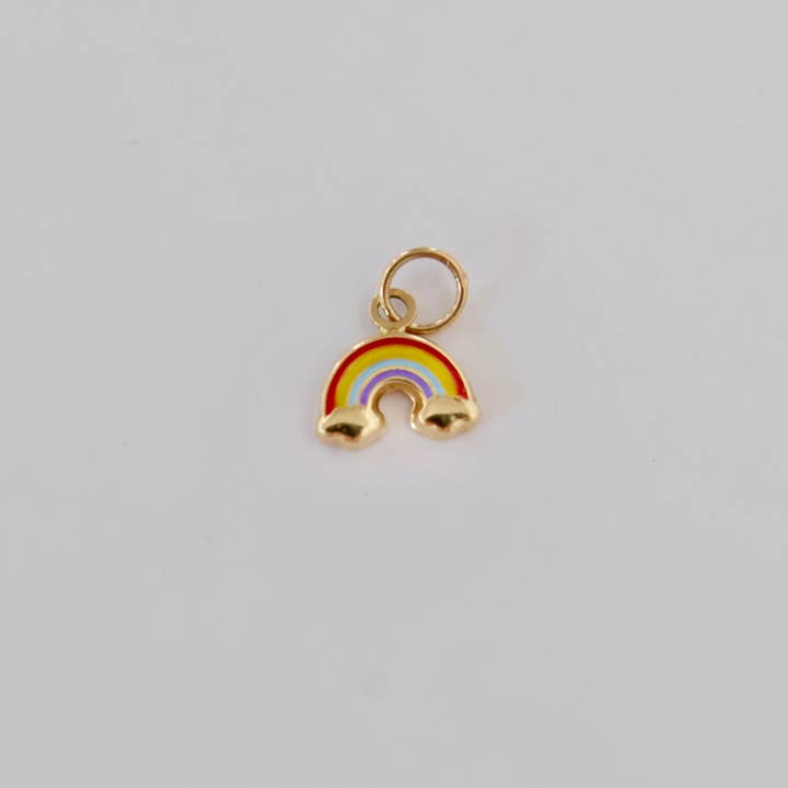 Pendentif Arc-en-ciel en Or 14K pour la vente par Coral Strands Fine Jewelry