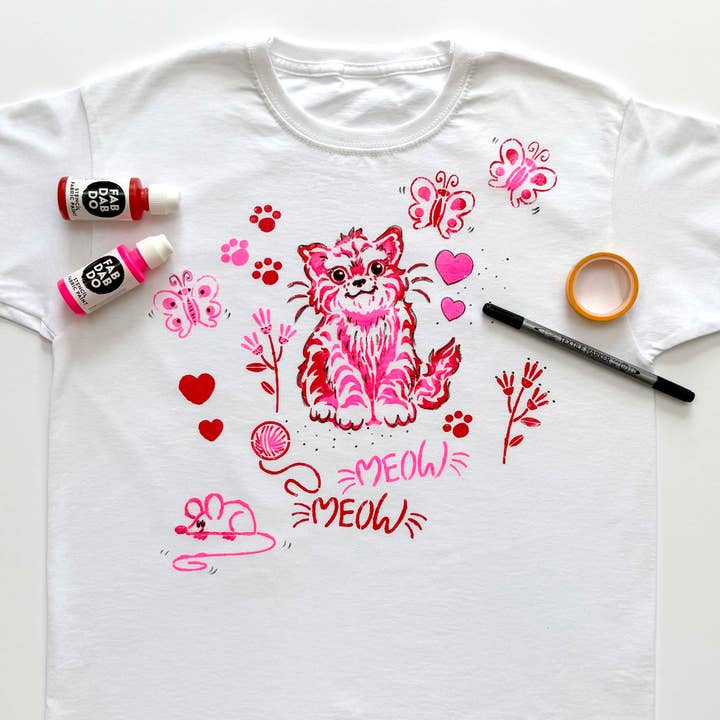 Little Kitten T-shirt Painting Craft Gift Kit for Kids 5yrs+ for wholesale by Fab Dab Do