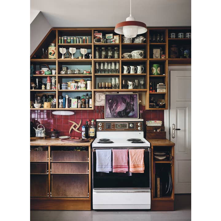 Cozy Publishing - Wholesale Home & Garden Book - Happy Homes - Creative10