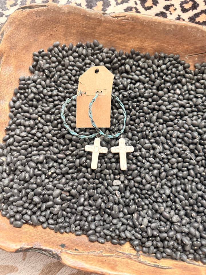 Vintage Türkis Kreuz Creolen für den Großhandel von Delanie Nicole