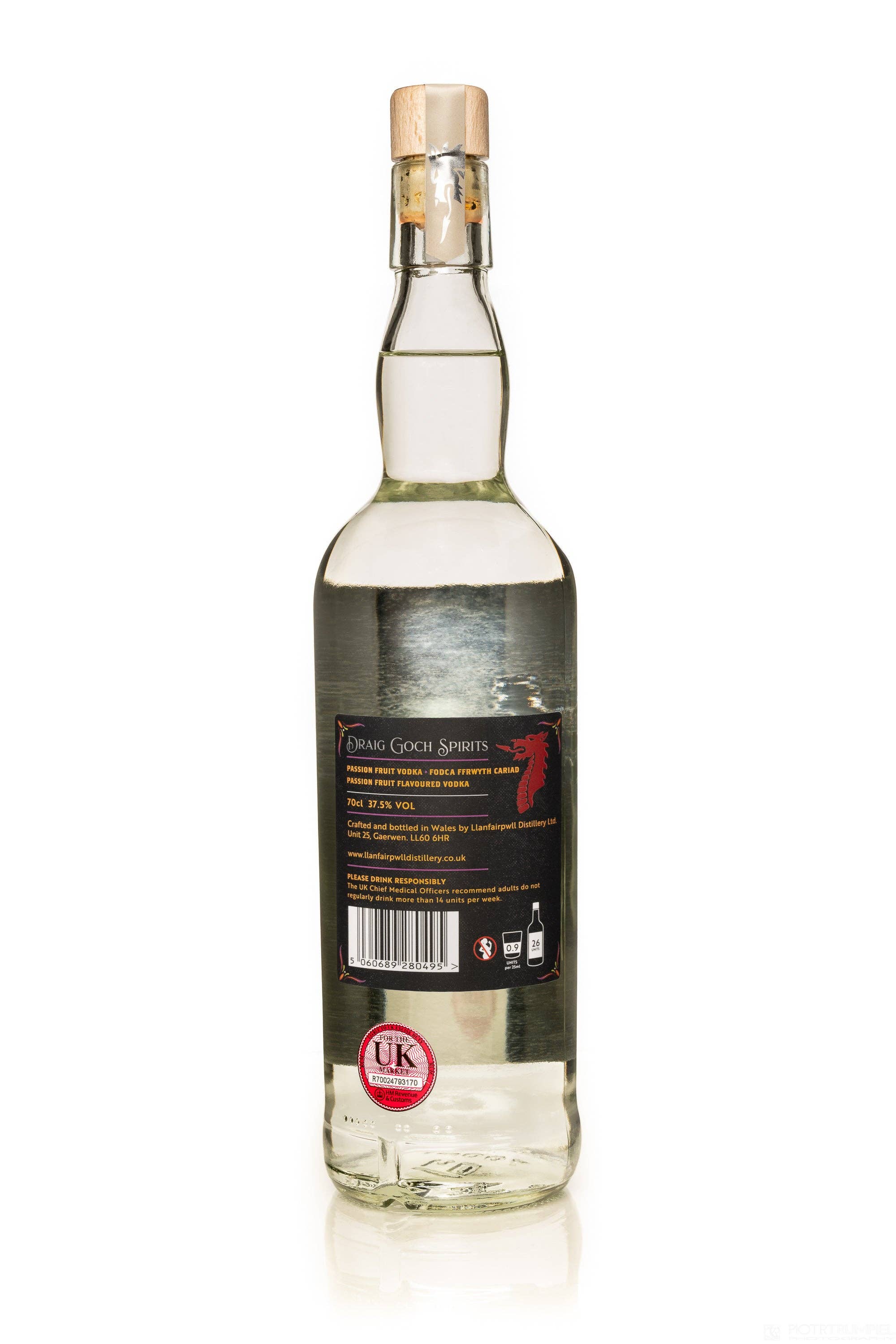 Llanfairpwll Distillery - Wholesale Vodka - Draig Passion Fruit Vodka - Fodca Ffrwyth Cariad3