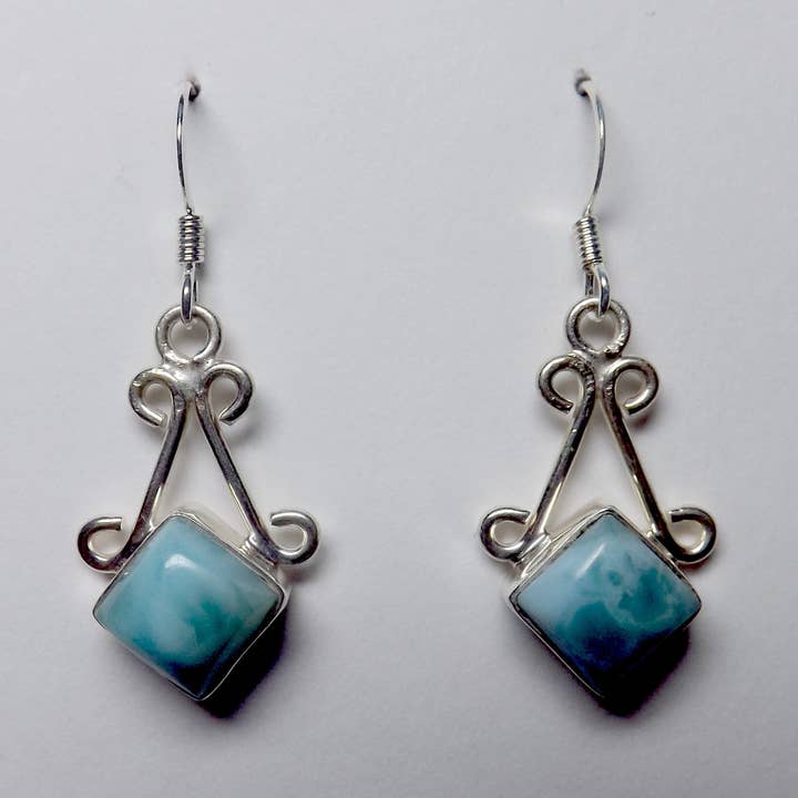 Boucles d'oreilles Classic pour la vente par Larimarusa