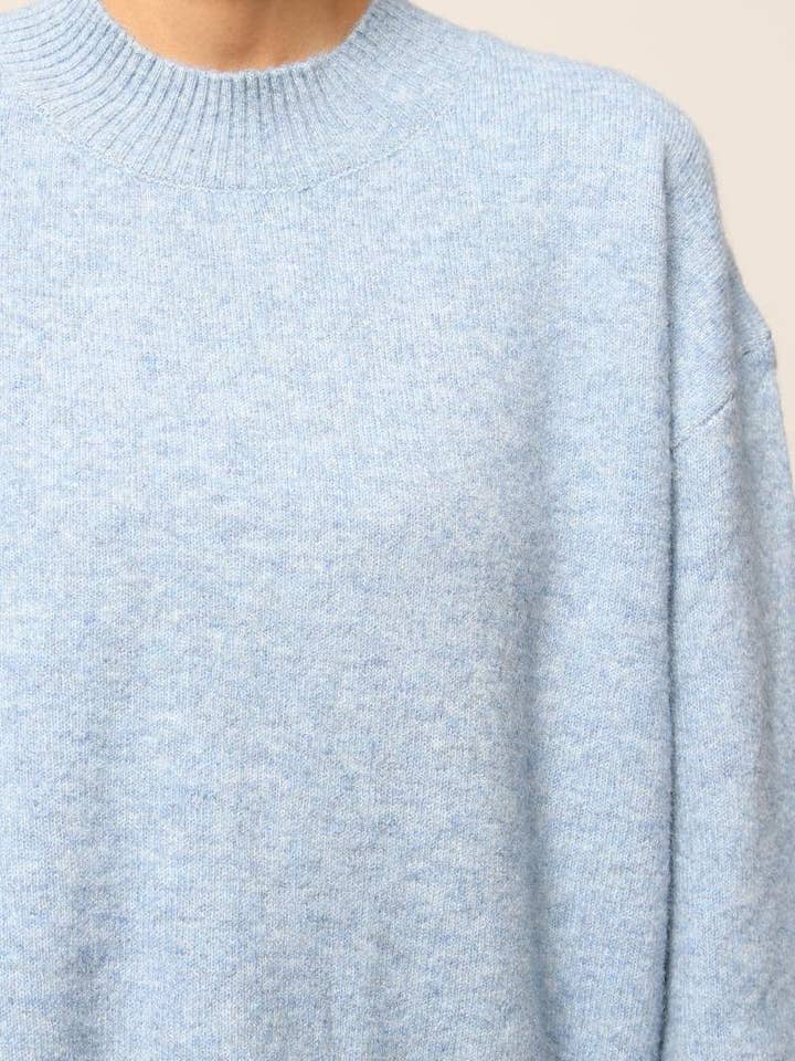 DIX-ONZE - Wholesale Knit Sweater - Women's - Soft Plain Sweater – Round Neck & Long Sleeves3
