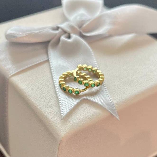 oro orecchini verdi - orecchini a cerchio verdi in vendita all'ingrosso su Faire1