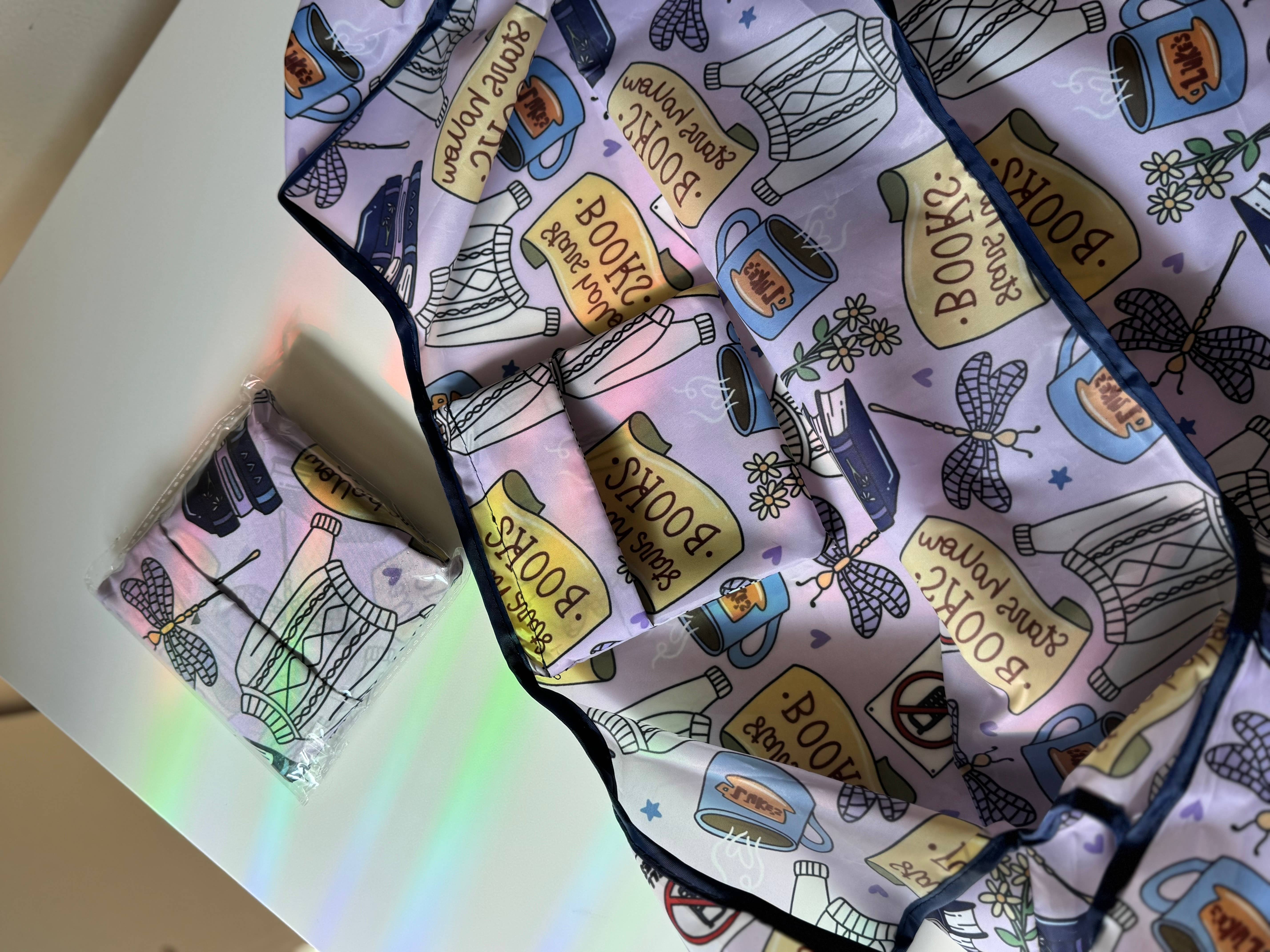 CrescentCatCo - Wholesale Grocery/Shopping Bag - Stars Hollow Books Reusable Shopping Bag, Fold Up Pouch5