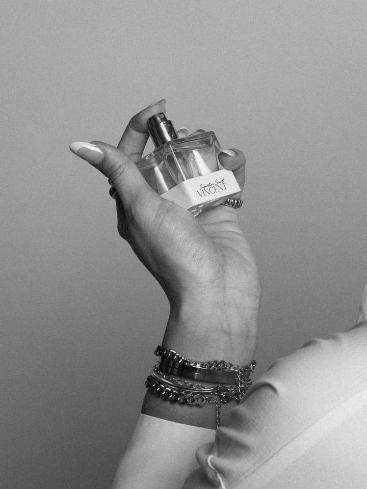 Signature Scent 1oz Vincent Perfume for wholesale by Vincent