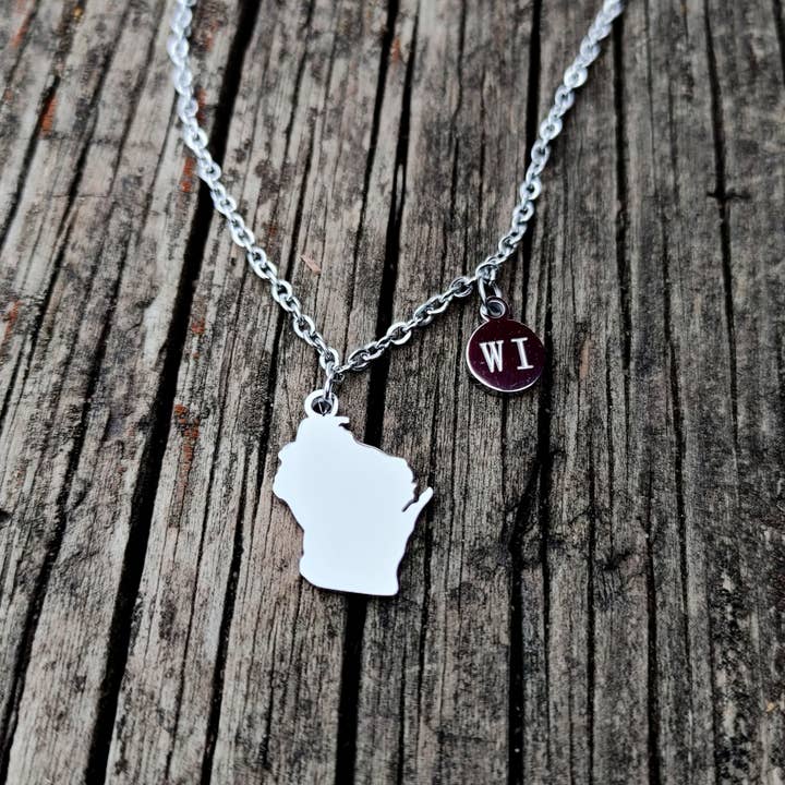 Art Factory LLC - Wholesale Pendant/Charm Necklace - Wisconsin state charm necklace1