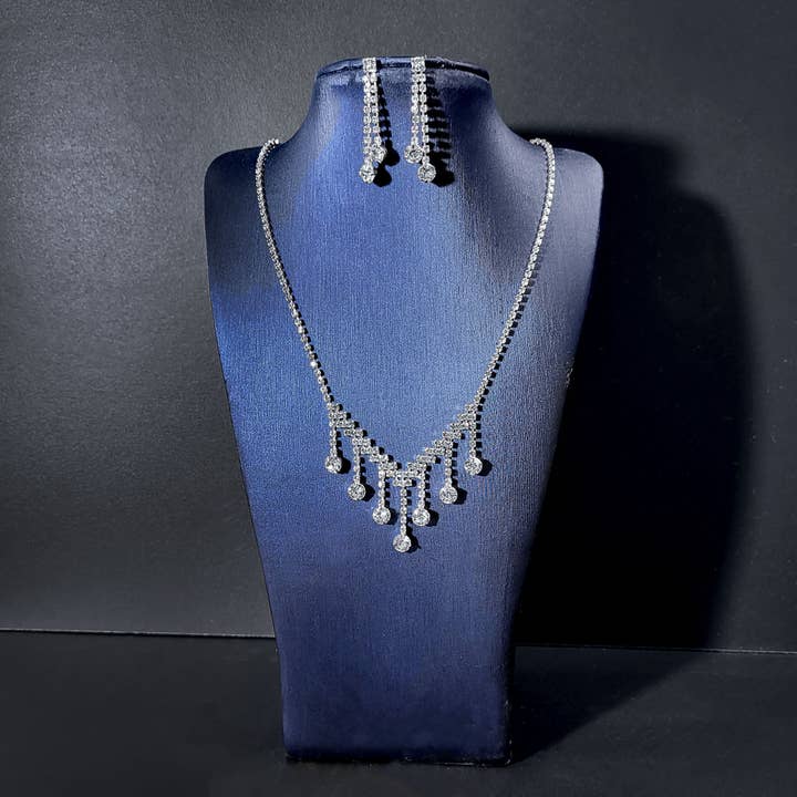 NY Jewelry House - Wholesale Jewelry Set - Round Rhinestone Tassels Necklace & Earring Set