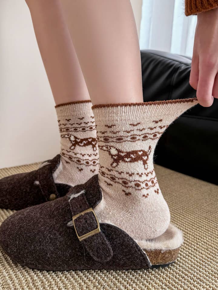 Happy Knits - Wholesale Socks - Women's - Women's Wool Socks - Warm Dachshund Pattern Winter Socks30
